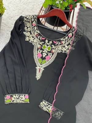 Black sequins faux georgette salwar suit 3