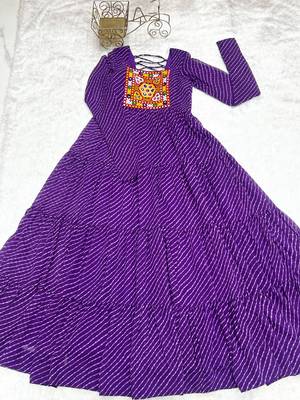 Purple thread embroidery pure georgette salwar suit 4