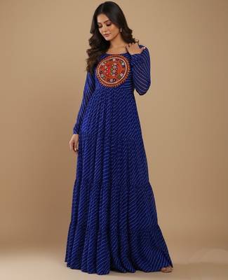 Navy-blue thread embroidery pure georgette salwar suit 3