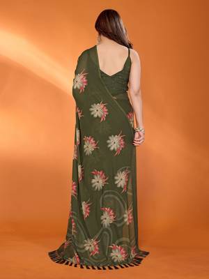 mehendi mannequin store printed saree 3