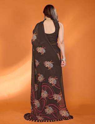 brown georgette saree with printed designs and pallu 4