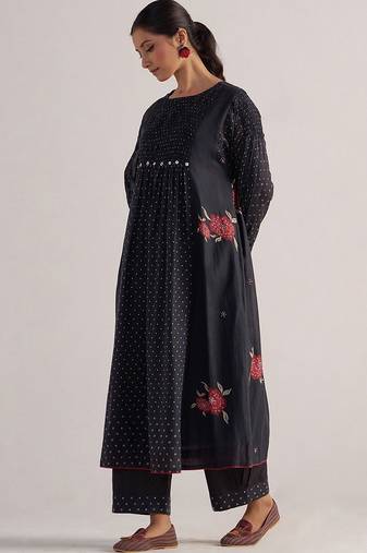 Black bandhani and flower printed mul-chanderi co-ord set