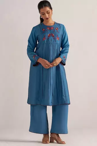 Blue ashes print and solid festive co-ord set