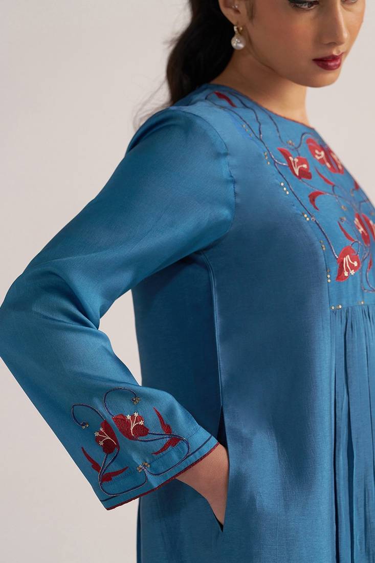 Blue ashes print and solid festive co-ord set