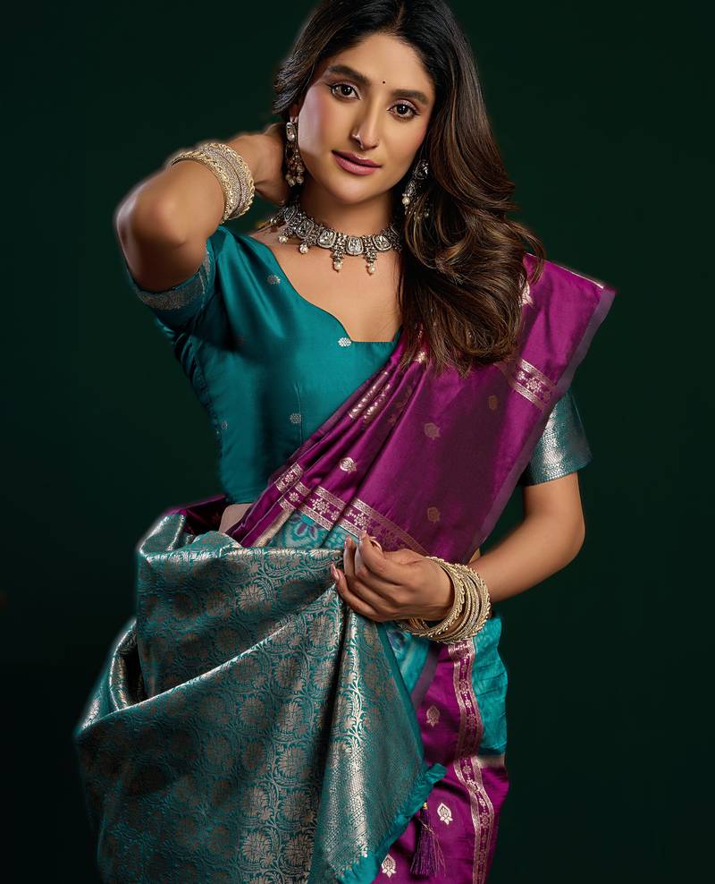 purple soft art silk saree with fancy pumpum border