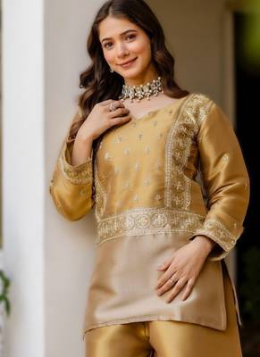 Banarasi viscose co-ord set with heavy beads embroidery 3
