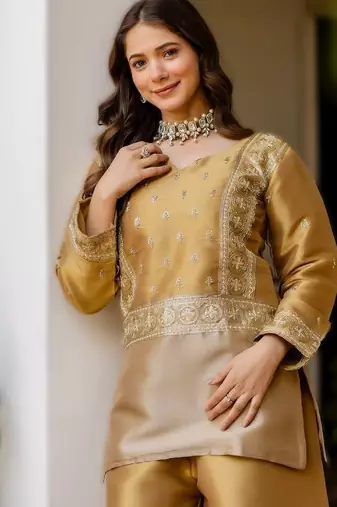 Banarasi viscose co-ord set with heavy beads embroidery