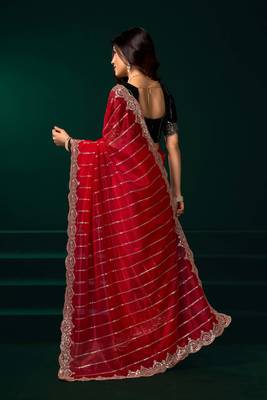 red net saree with embroidered sequins floral designs 3