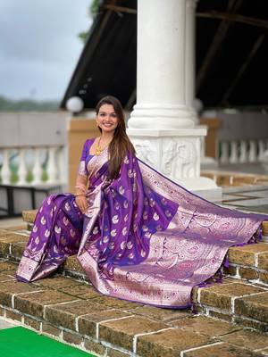 soft banarasi art silk saree with zari weaving meenakari touchup design all over the saree 3