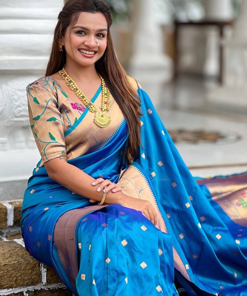 Soft paithani silk saree with zari weawing motifs design and meenakari weawing rich pallu