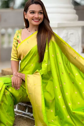 Soft paithani silk saree with zari weawing motifs design and meenakari weawing rich pallu