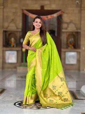 Soft paithani silk saree with zari weawing motifs design and meenakari weawing rich pallu 4
