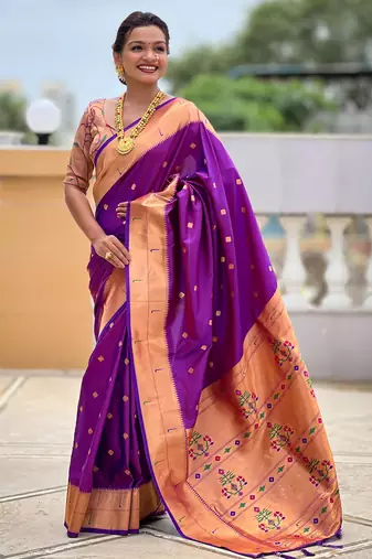 Soft paithani silk saree with zari weawing motifs design and meenakari weawing rich pallu