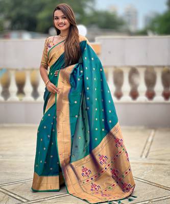 Soft paithani silk saree with zari weawing motifs design and meenakari weawing rich pallu 3