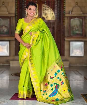 Soft paithani silk saree with zari weawing motifs design and meenakari weawing rich pallu 1