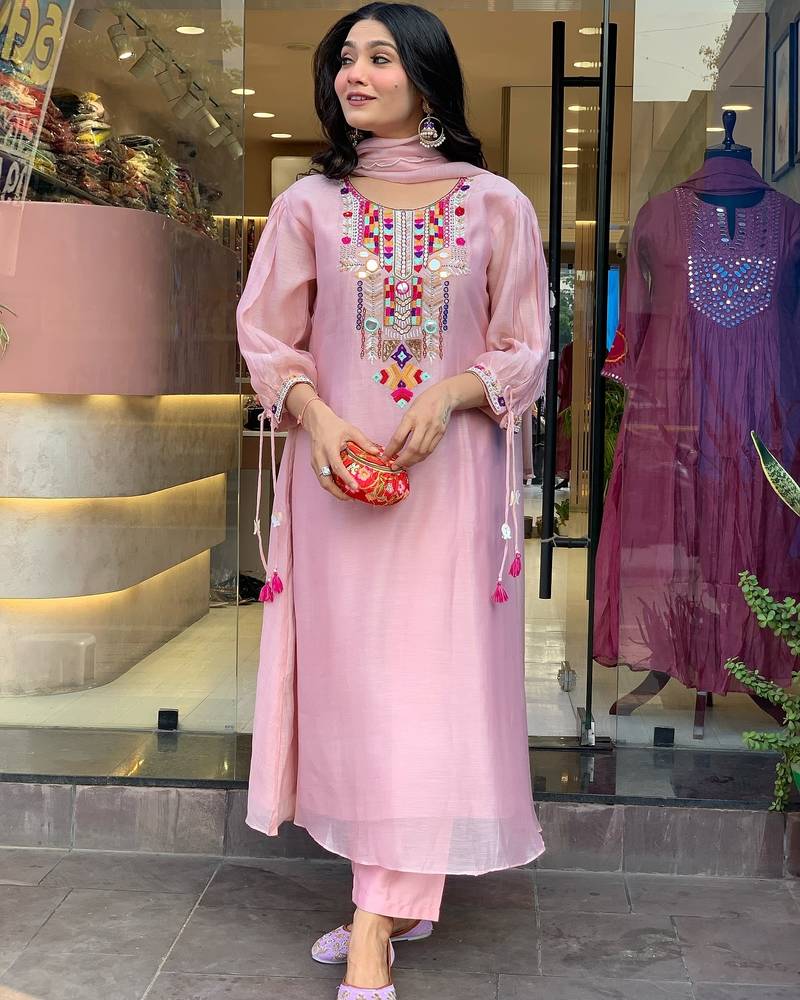 Light pink color chanderi silk  kurta set