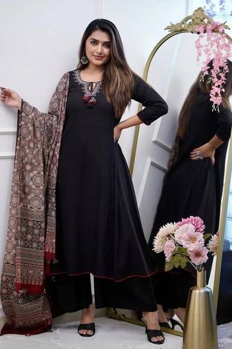 Black color viscose palazzo kurta set