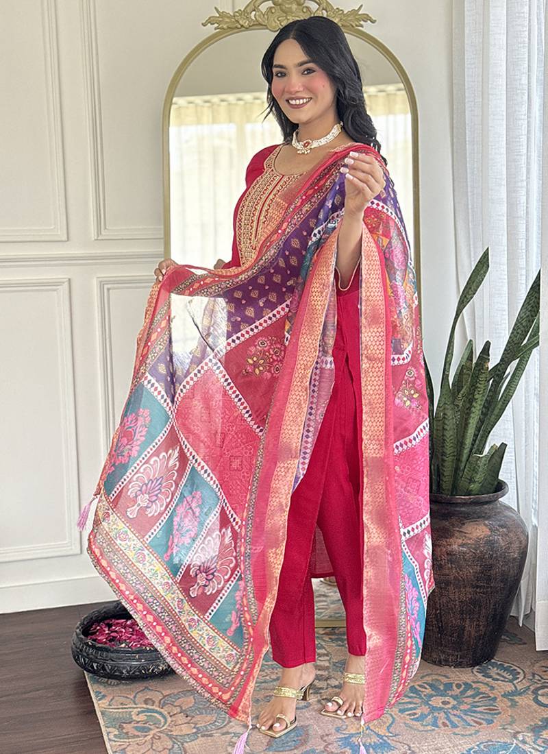 Rani pink color chanderi silk embroidered kurta set