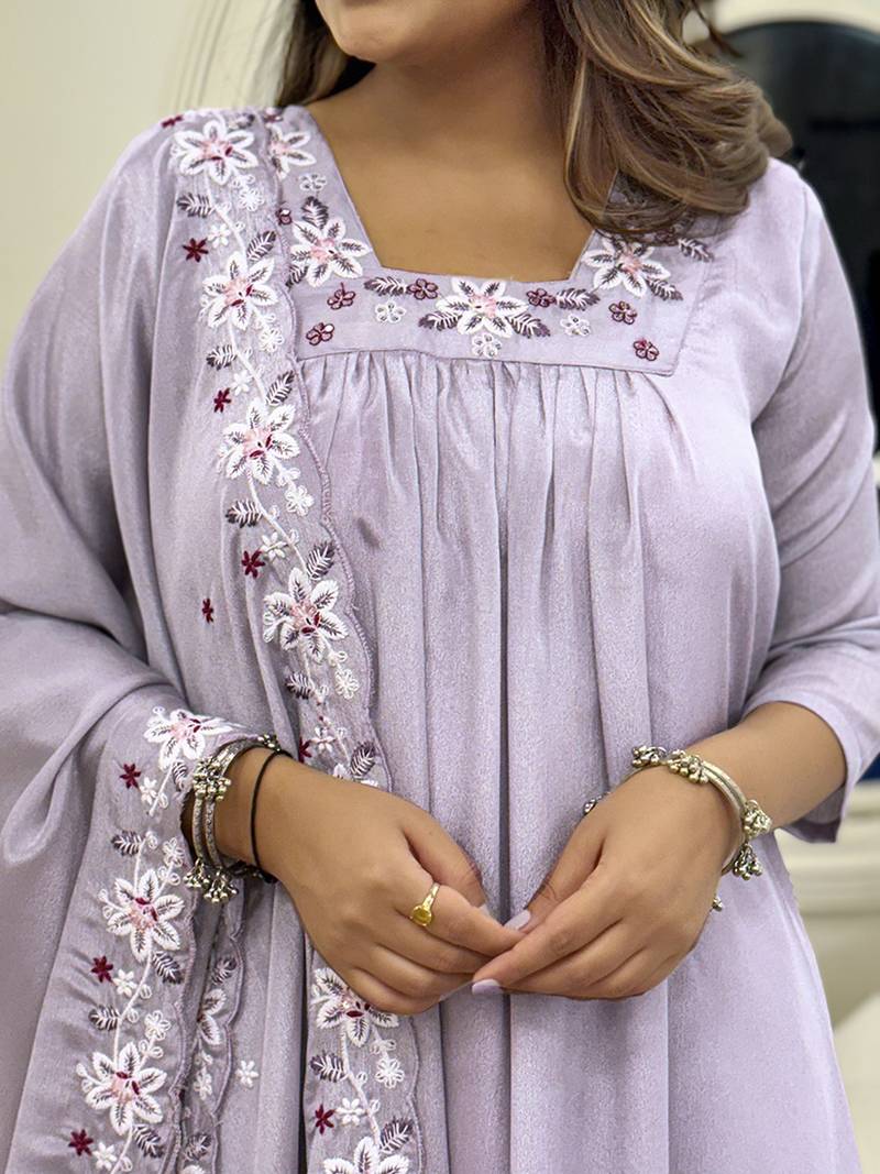 Light lavender chinon aline style sttiched suit