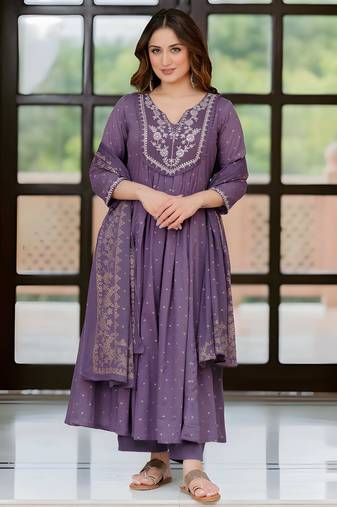 ANGAVASTRAM Women’s Cotton Anarkali Kurta Set with Pant & Dupatta | Embroidered Flared Kurta | Elegant Ethnic Suit
