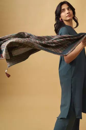 Blue textured cotton kurta set with matching scarf