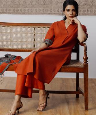 Red cotton kurta set with contrast detailing & tassel scarf 1