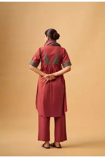 Red cotton kurta set with contrast detailing & tassel scarf