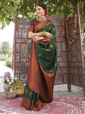 gren maroon silk blend banarasi saree with unstitched blouse piece 3