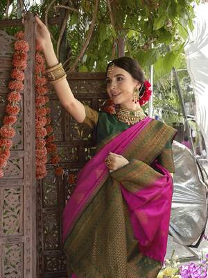 pink green silk blend banarasi saree with unstitched blouse piece 3