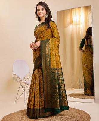 musturd green silk blend banarasi saree with unstitched blouse piece 4