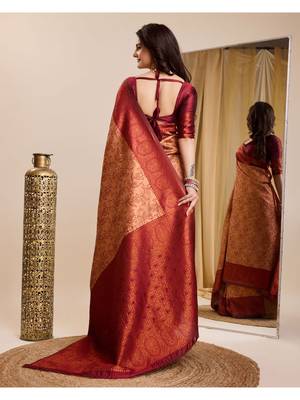 peach maroon silk blend banarasi saree with unstitched blouse piece 2
