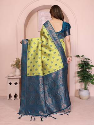 lemon morpich silk blend banarasi saree with unstitched blouse piece 3