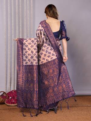 grey neavy blue silk blend banarasi saree with unstitched blouse piece 3