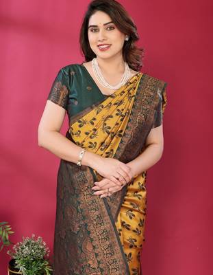 yellow green silk blend banarasi saree with unstitched blouse piece 4