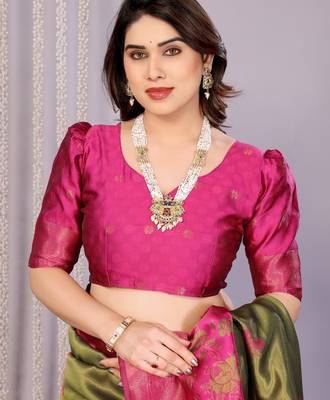 mehendi pink silk blend banarasi saree with unstitched blouse piece 5