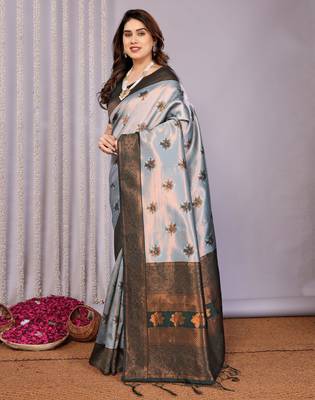 sea green silk blend banarasi saree with unstitched blouse piece 4