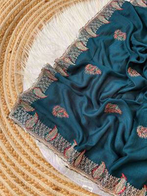 Teal Color Designer Flowy Silk Saree 3