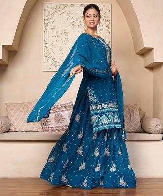 Teal Elegance Embroidered Skirt Set 2