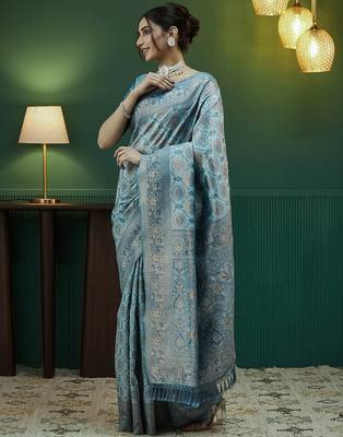 sky blue silk blend banarasi saree with unstitched blouse piece 4