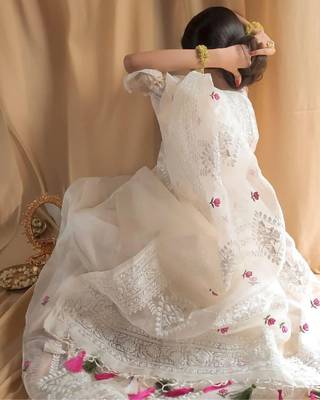 Off White Color Floral Embroidered Organza Silk  Saree 2