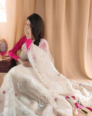Off White Color Floral Embroidered Organza Silk  Saree 4