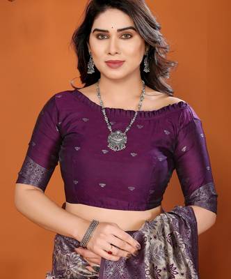 cream wine silk blend banarasi saree with unstitched blouse piece 5