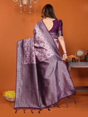 pink wine silk blend banarasi saree with unstitched blouse piece 2