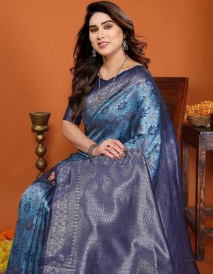 sky blue silk blend banarasi saree with unstitched blouse piece 4
