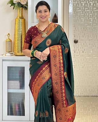 green maroon silk blend banarasi saree with unstitched blouse piece 2