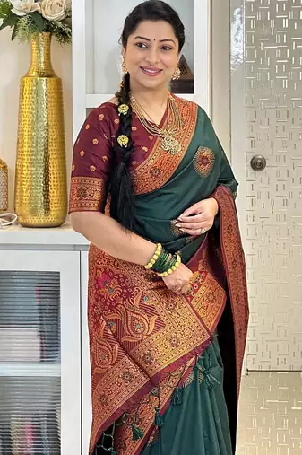 green maroon silk blend banarasi saree with unstitched blouse piece