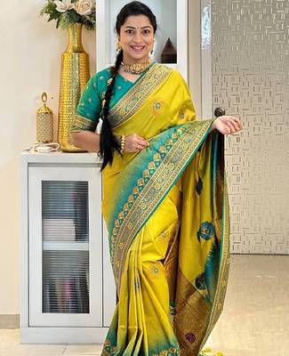 lemon rama silk blend banarasi saree with unstitched blouse piece 2