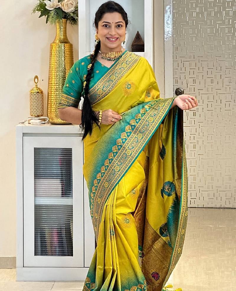 lemon rama  soft art silk blend banarasi jacuard work designer party wear saree with unstitched blouse piece