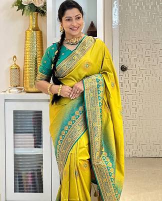 lemon rama silk blend banarasi saree with unstitched blouse piece 5