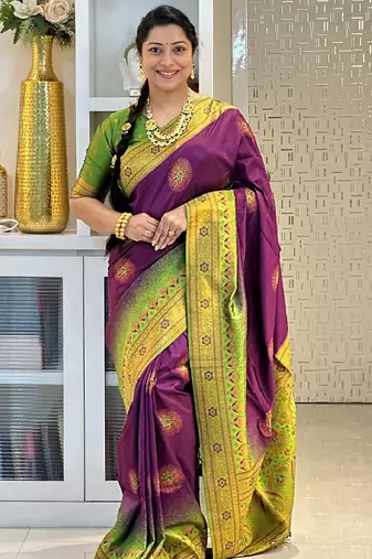 wine mehendi silk blend banarasi saree with unstitched blouse piece